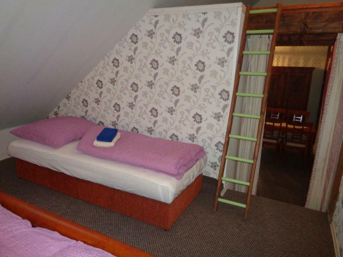Farma Kozi Dvor Rohozna Apartment เบรซโน ภายนอก รูปภาพ